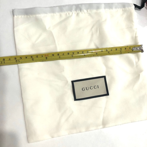Gucci dust bag. - Picture 3 of 6